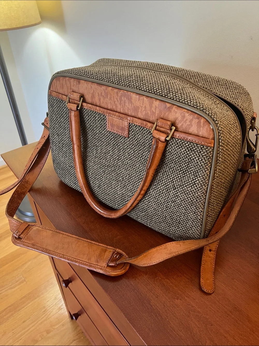 Hartmann signature tweed